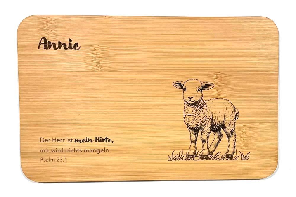 Frühstücksbrettchen "Schaf", Bambus, mit Namen